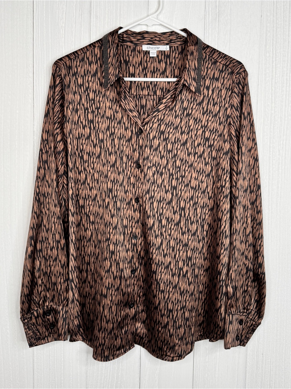 Chico's Abstract Animal Print Satin Blouse - Brown & Black Button Up Top 12